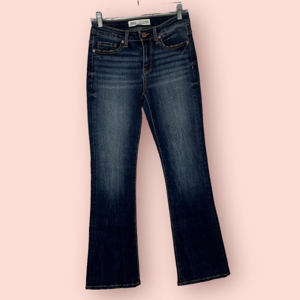 Buckle BKE Stella Women's Dark Wash Boot Cut Jeans